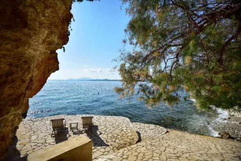 beautiful-beachfront-villa-for-sale-in-c-18369544_19