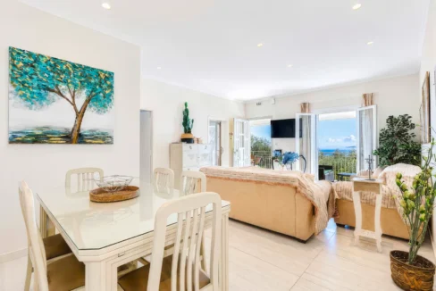 beautiful-waterfront-villa-for-sale-in-c-18832365_22