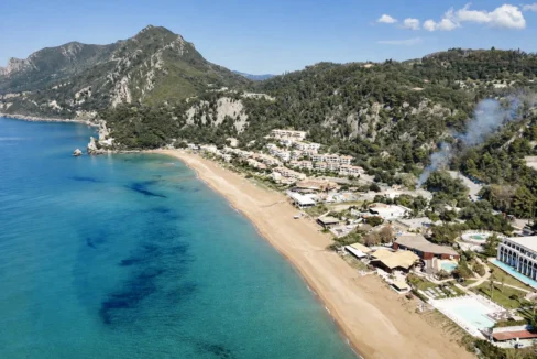 buy-a-beachfront-villa-in-corfu-17516371_04