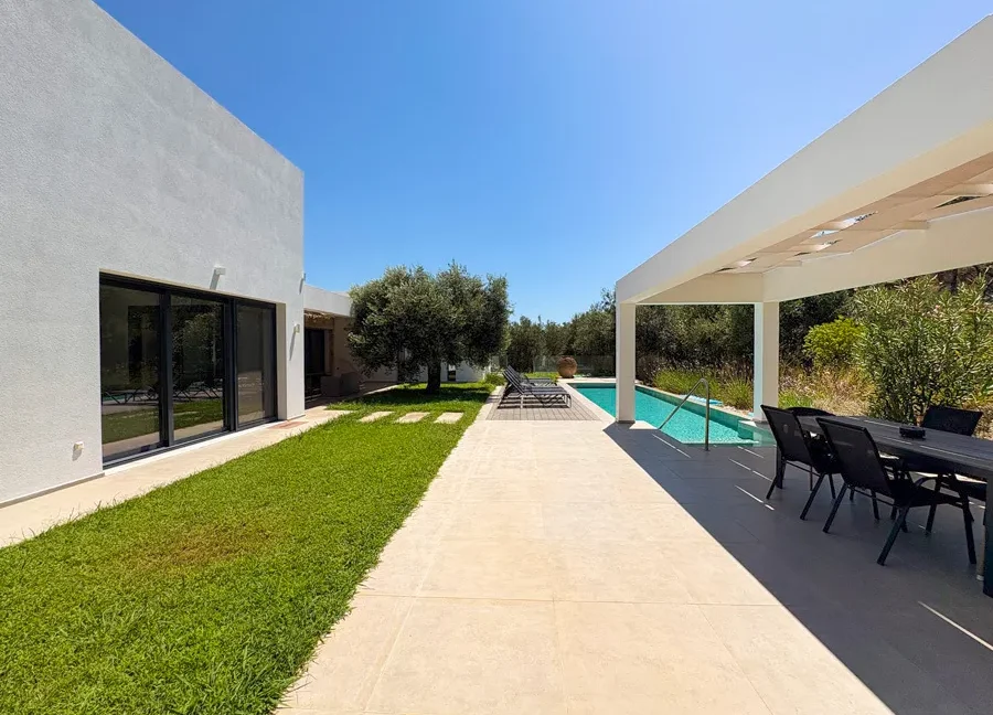 4 Bedroom Villa in Corfu for sale