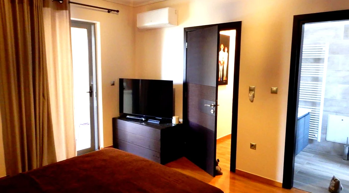house-for-rent-voula-300-m-96682664_13