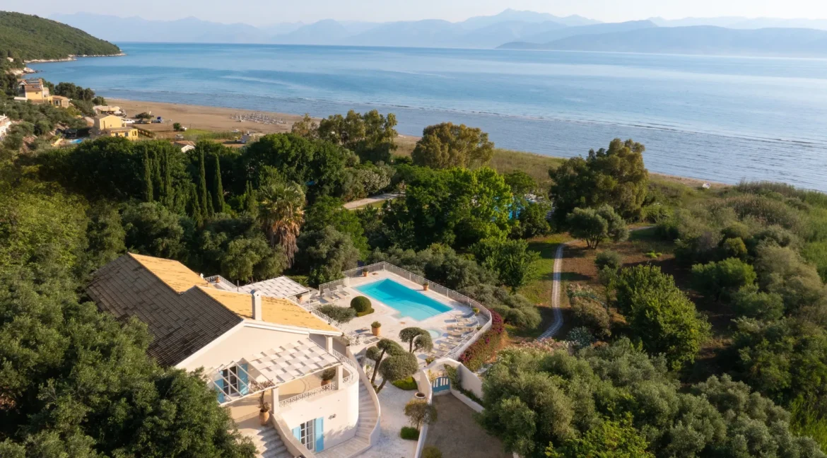 invest-in-a-villa-in-corfu-18187269_06