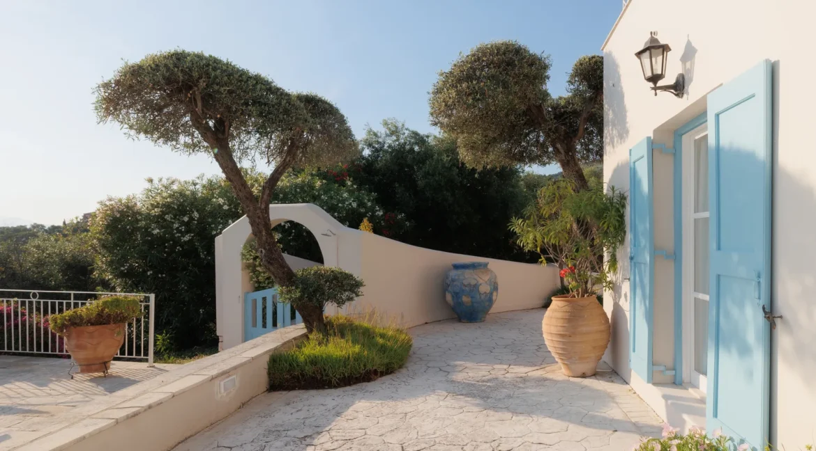 invest-in-a-villa-in-corfu-18187269_35