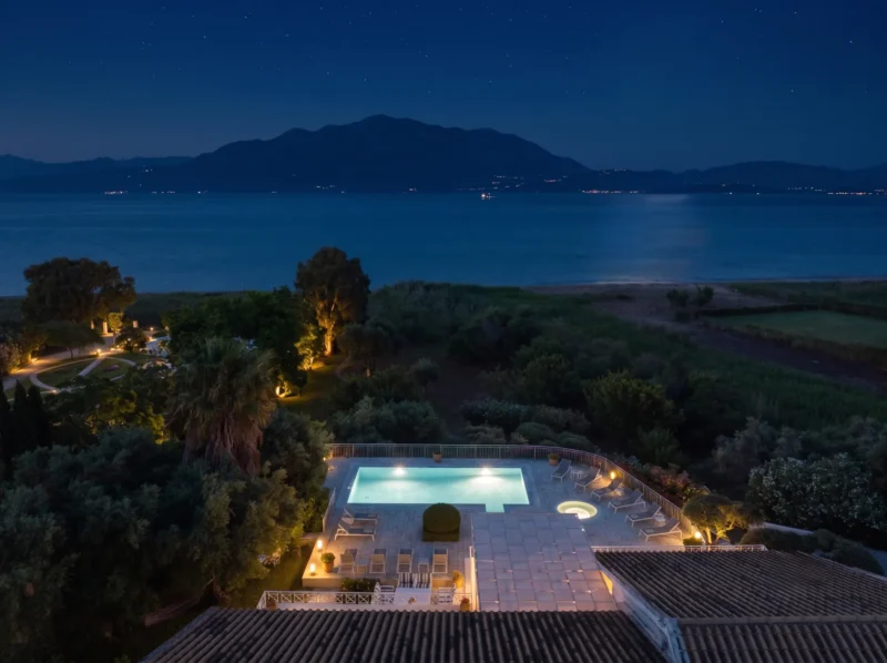 Villa in Corfu for sale