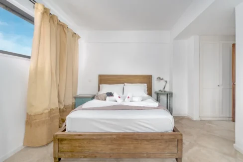 sea-view-villa-for-sale-in-athens_02