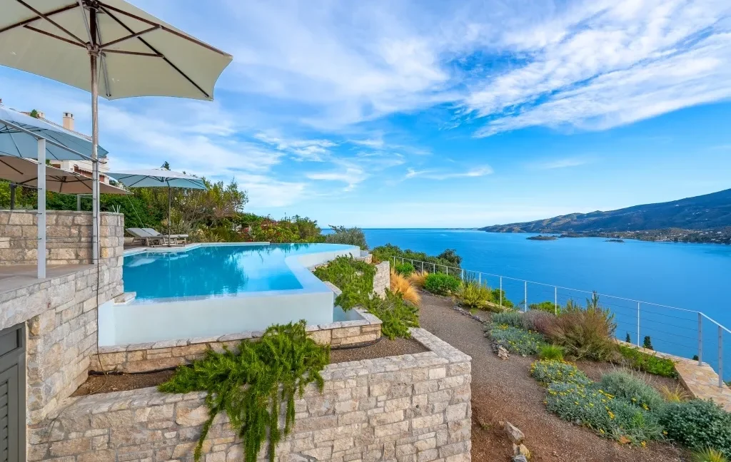 sea-view-villa-for-sale-in-athens_15