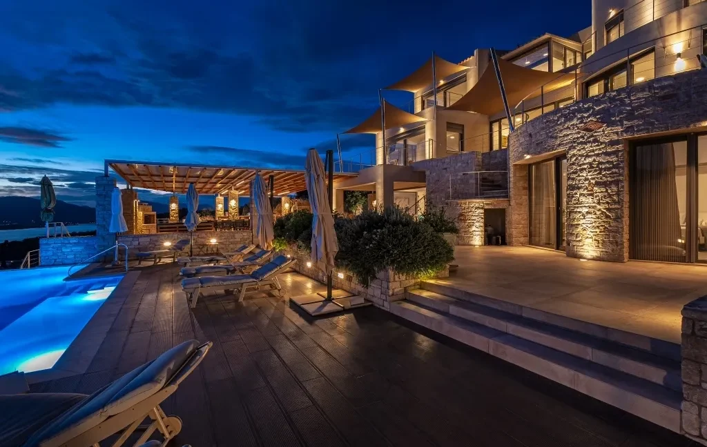 sea-view-villa-for-sale-in-athens_17
